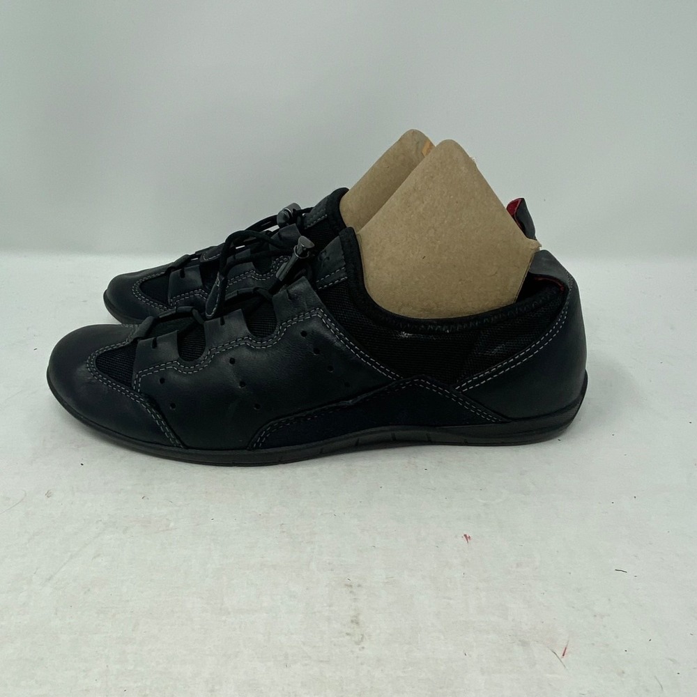 Ecco Womens Size 7.5 Black Leather Slip-on Walking Shoes Bungee Sneakers EU 38